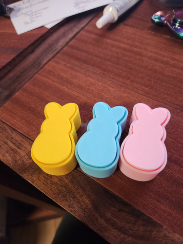 Bunny Clicker Fidget Toy – STL File (Single - Color Print) - 3D Model - Charm and Char